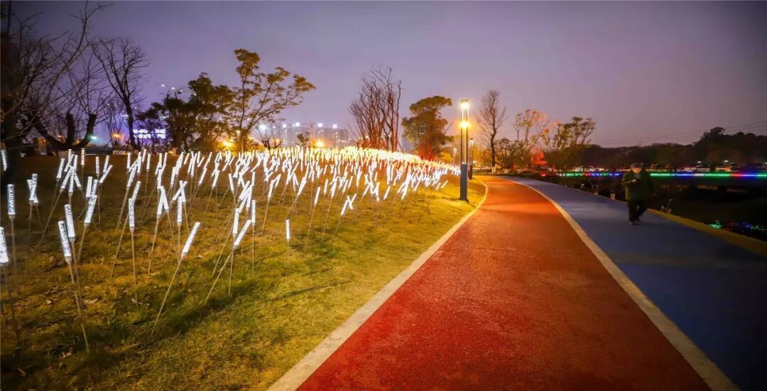 除了三处最热文化特色街区 春节一定要去成都这个地方打卡